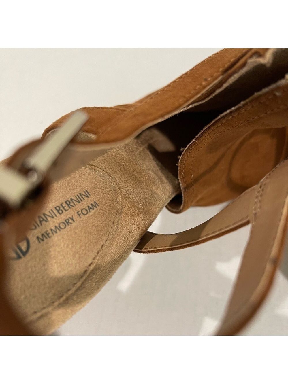 Women’s Giani Bernini Alessio Brown Peep Toe Block Heel Buckle Booties Size 11! - Picture 6 of 9